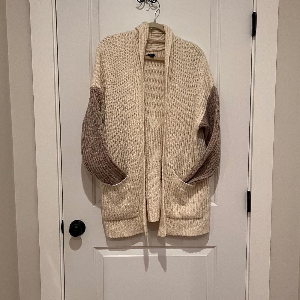 Oversized cardigan
